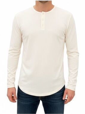 NWT Cuts Clothing Men’s AO Long‎ Sleeve Henley Curve Hem Classic Slim Fit